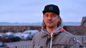 Företagaren Anders Augustsson är eldsjälen bakom fyrverkeriet i Hangö. porträtt av man utomhus