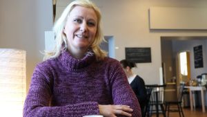 Jessica Suni hoppas på att matsvinnet ska minska och att ätbar mat inte ska slängas i soporna. Jessica Suni.