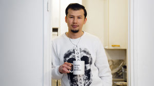 Coronaepidemin har lugnat ner livet också för Murtaza Ali Jafari, det är inte så mycket man göra nu. Murtaza Ali Jafari