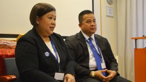 Ambassadör Wiwiek Setyawati Firman och staden Medans representant Herri Zulkarnain Hutajulu. Indonesiens ambassadör Wiwiek Setyawati Firman och staden Medans representant Herri Zulkarnain Hutajulu.