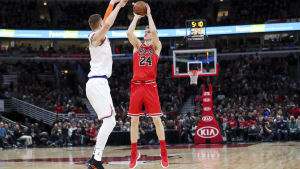 Lauri Markkanen kunde få mer utrymme. Markkanen är NBA:s bästa rookie vad 3-poängare beträffar.