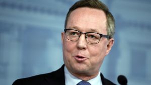 Mika Lintilä ansvarar för statens ägarstyrning Mika Lintilä, näringsminister