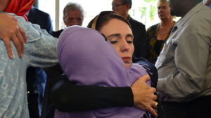 Premiärminister Jacinda Ardern mötte anhöriga och vänner till offren i Christchurch på lördagen. Premiärminister Jacinda Ardern mötte anhöriga och vänner till offren i Christchurch på lördagen.
