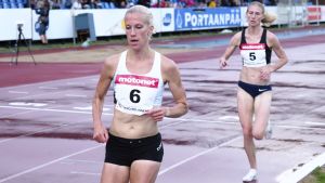 Camilla Richardsson slutade tvåa i loppet bakom vitryskan Katsiarina Karnejenka. Camilla Richardsson slutade tvåa i loppet bakom vitryskan Katsiarina Karnejenka.