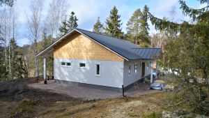 I det här husbygget var det ursprungligen tänkt att Denise och Mikael skulle gifta sig. Ett husbygge.
