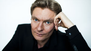 Kirjailija Riku Korhonen