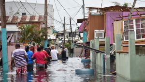 Vatten på gatorna i staen Catano i Puerto Rico Vatten på gatorna i staen Catano i Puerto Rico.