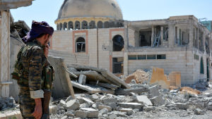 Den kurddominerade SDF-milisen som inledde offensiven mot Raqqa i juni har nu nåt nått stadskärnan Den kurddominerade SDF-milisen som inledde offensiven mot Raqqa i juni har nu nåt nått stadskärnan