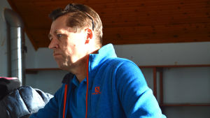 Jan-Erik Holmqvist, rektor i Söderkulla skola, säger att jämställdhetsplanen måste vara konkret för att vara användbar. Jan-Erik Holmkvist i bild i gesterby skola.