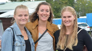 Felicia Åbacka, Amanda Karlsson och Felicia Söderback. felicia kobacka, amanda karlsson och felicia söderback