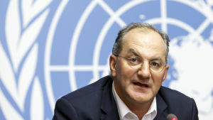 WHO:s chef för nödlägen Peter Salama, säger att ebolaläget aldrig har varit så problematiskt tidigare på grund av två fientliga rebellgrupper i det drabbade området WHO:s chef för nödlägen Peter Salama, säger att ebolaläget aldrig har varit så problematiskt tidigare på grund av två fientliga rebellgrupper i det drabbade området