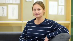 Malin Blomberg vill helst bara kallas för Malin. Personporträtt av Malin Blomberg.