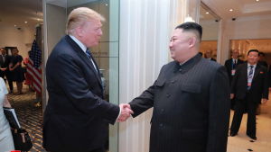 Trump och Kim under toppmötets andra dag Donald Trump och Kim Jong-un under toppmötet i Hanoi den 28 februari 2019.