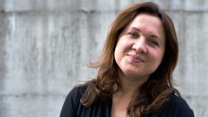 Enlig forskaren Elzbieta Korolczuk har ultrakonservativa grupper varit strategiskt skickliga i att kommunicera kring familj och välfärd som väcker starka känslor hos många Enlig forskaren Elzbieta Korolczuk har ultrakonservativa grupper varit strategiskt skickliga i att kommunicera kring familj och välfärd som väcker starka känslor hos många