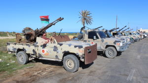 Milisstyrkor från hela västra Libyen har skyndat till den FN-stödda regeringens undsättning. Milisstyrkor från hela västra Libyen har skyndat till den FN-stödda regeringens undsättning