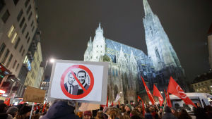 Demonstration i Wien mot partiet FPÖ och mot kansler Sebastian Kurz och vicekansler Heinz-Christian Strache 25.1.2019 Demonstration i Wien mot partiet FPÖ, och mot kansler Sebastian Kurz och vicekansler Heinz-Christian Strache