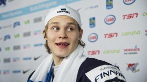 I junior-VM 2016 var Kasper Björkqvist en nagel i ögat på motståndarna. I junior-VM 2016 var Kasper Björkqvist en nagel i ögat på motståndarna.