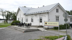 Wilhelmsdal är inte medtagen i den grupp av byggnader som Ingå överväger att sälja direkt till nuvarande hyresgäster. Wilhelmsdal