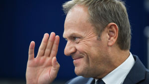 Rafał Trzaskowski ses som partiet Medborgarplattformens nästa stjärna och efterträdare till partiets före detta ordförande, före detta premiärminister och europeiska rådets förra ordförande Donald Tusk. Donald Tusk