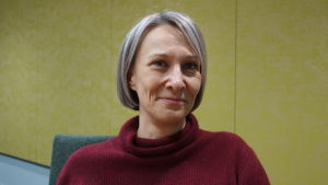 Regeringssekreterare Karoliina Anttonen ser också ljuspunkter i processen. Karoliina Anttonen