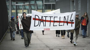 Demonstration mot Fortum köp av Uniper. Elokapinan mielenosoitus Fortumin pääkonttorin edustalla 24.1.2020