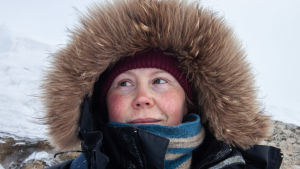 Annakaisa Suni tilldelas första pris i Solveig von Schoultz-tävlingen 2020. Journalisten Annakaisa Suni.