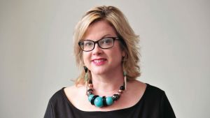 Wendy Mitchell är nordisk filmkorrespondent och festivalkonsult. En ljushårig kvinna med glasögon.
