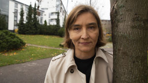 Professor Anu Kantola säger att det har en betydelse för helheten att flera namn saknas på utskicket från skattemyndigheterna. Anu Kantola on helsingin Yliopiston Professori.