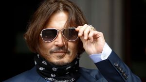 Johnny Depp anländer till rättegången den 17 juli 2020 Johnny Depp anländer till rättegången den 17 juli 2020