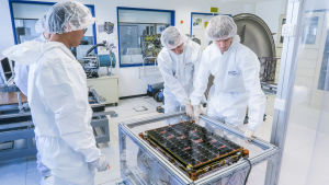 För bara tre år sedan sköts den första finska satelliten upp i rymden. ICEYE har sålt en satellit till den Brasilianska regeringen.