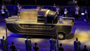 Drottning Ahmose-Nefertari - dotter till farao Seqenenre Tao - transporteras här som mumie genom Kairo Drottning Ahmose-Nefertari - dotter till farao Seqenenre Tao - transporteras här som mumie genom Kairo 3.4.2021