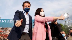 PP:s ledare Pablo Casado och PP:s ledare i Madrid Isable Díaz Ayuso PP:s ledare Pablo Casado och PP:s ledare i Madrid Isable Díaz Ayuso
