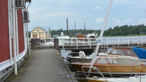 Alla vill inte betala hamnavgifterna. Bild från Ekenäs gästhamn. Båtar i Ekenäs gästhamn.