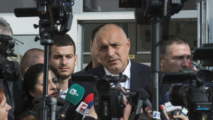Den förre premiärministern Bojko Borisovs parti Gerb leder knappt i opinionsmätningar Den förre premiärministern Boiko Borisevs parti Gerb leder knappt i opinionsmätningar