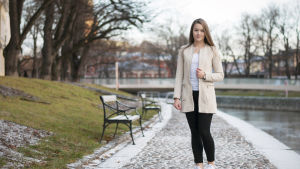 Frida Sigfrids ställde också upp i riksdagsvalet i våras, men blev inte invald. Frida Sigfirds i Borgå står vid åstranden