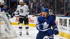 Kasperi Kapanen trivs bredvid Matthews och Marleau. Kasperi Kapanen, Toronto Maple Leafs