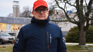 Inte det bästa sättet att börja en arbetsdag på, men Hangös stadsdirektör Denis Strandell berömmer räddningsverket för effektivt släckningsarbete. Denis Strandell.