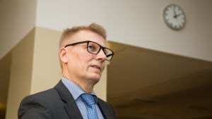 Miljöminister Kimmo Tiilikainen. Kimmo Tiilikainen työ- ja elinkeinoministeriössä 4.1.2018.
