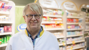 Bengt Mattila är apotekare vid Tölö torg i Helsingfors. Bengt Mattila är apotekare vid apoteket Carelia vid Tölö torg i Helsingfors.