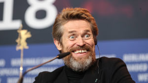 Dafoe och det vilda skrattet. Willem Dafoe under Berlinale-festivalen 2018.