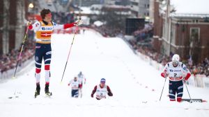 Johannes Kläbo i en klass för sig i finalen. Johannes Kläbo dominerade sprinten i Drammen.