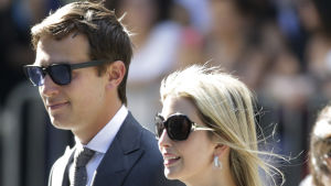 Jared Kushner är gift med Donald Trumps dotter Ivanka Trump. Donald Trumps dotter Ivanka med sin man Jared Kushner.