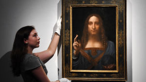 "Salvator Mundi" eller "Världens Frälsare" av Leonardo da Vinci "Salvator Mundi" eller "Världens Frälsare" av Leonardo da Vinci