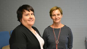 Regina Koskinen och Carina Tamminen är inspirerade efter en dag med samtal och samarbete mellan arbetsgivare och utbildare. Nu är det dags att börja agera! regina koskinen och carina tamminen tittar in i kameran