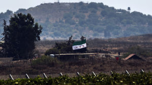 Syriska rebeller Syriska trupper och islamistrebeller drabbade samman i Golan.