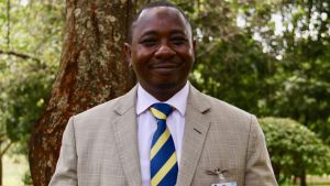 Geoffrey Wahungu leder NEMA - National Environmental Management Authority of Kenya, och är mannen bakom det stränga plastpåseförbudet. Geoffrey Wahungu leder miljömyndigheten i Kenya