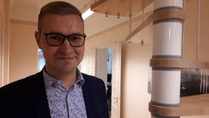 Oskar Sundback är jurist och får ofta uppdrag där eventuellt ekonomiskt utnyttjande av äldre förekommit. oskar sundback