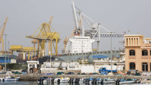 Arkivbild från hamnen i Fujairah, Förenade Arabemiraten. Bilden tagen 2010. Arkivbild från hamnen i Fujairah, Förenade Arabemiraten. Bilden tagen 2010.