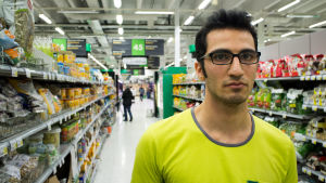 Mojtaba Toof, 27 år från Iran. Mojtaba Toof, asylsökande praoelev i Kyrkslätts Prisma.