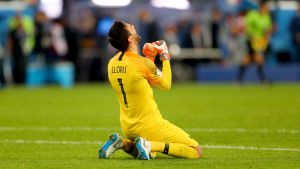 Målvakten Hugo Lloris och hans franska lag är klart för VM-final. Målvakten Hugo Lloris och hans Frankrike är klart för VM-final.